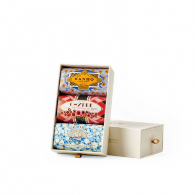 Gift Box Deco 3 Soaps i gruppen Kroppsvrd / Hnder & Ftter / Handtvl hos UnderCclub AB (CPM-BXSP007)