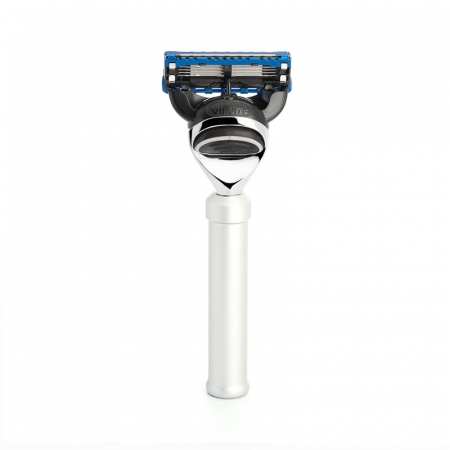 Travel 5-blade Razor, Gillettea Fusiona, Handle Made Of Anodised Aluminium, s i gruppen Sk�gg & Rakning / Rakhyvel och rakkniv / Flerbladshyvlar hos UnderCclub AB (R530F)