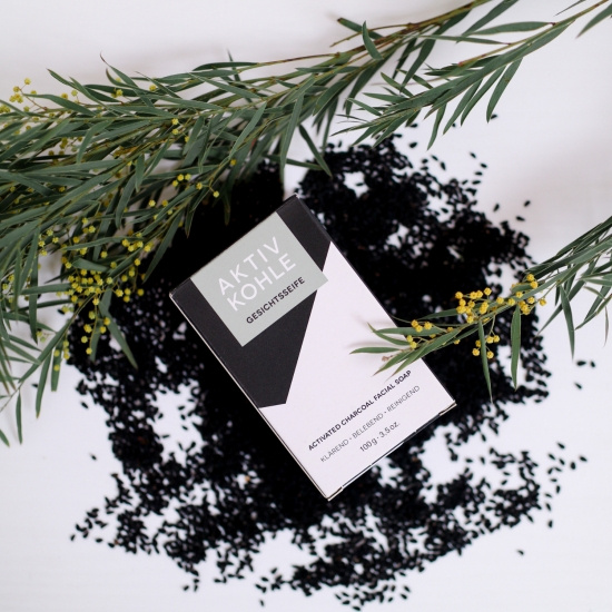 Klars Coal Soap Palm Oil-free
