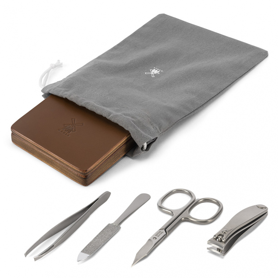 Manicure set with cowhide case