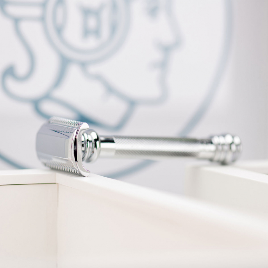 Safety Razor 39C Slant Bar Barberpole