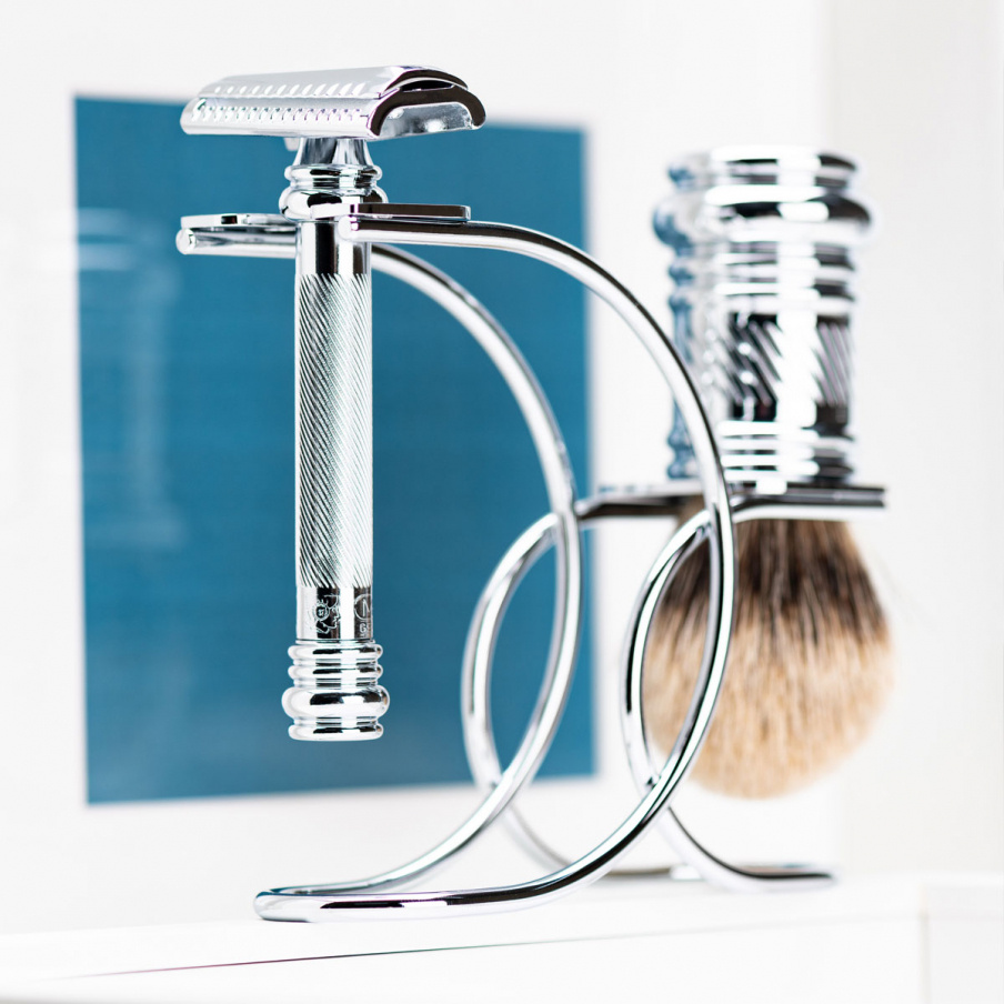 Chrome Razor and Brush Stand 4002