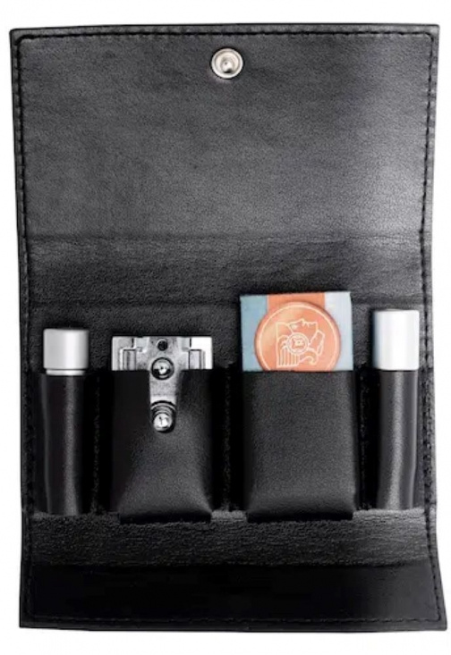 Travel Razor, Straight Comb, Bright Chrome, Matt Chrome, In a Leather Case