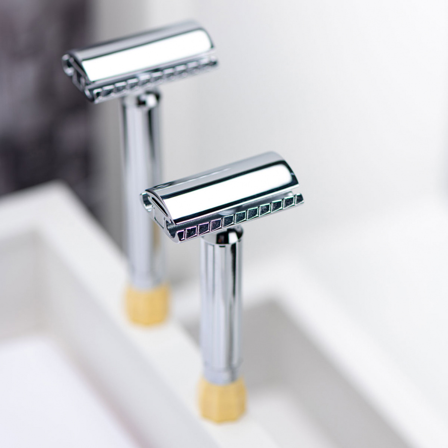 Progress Safety Razor with long handle