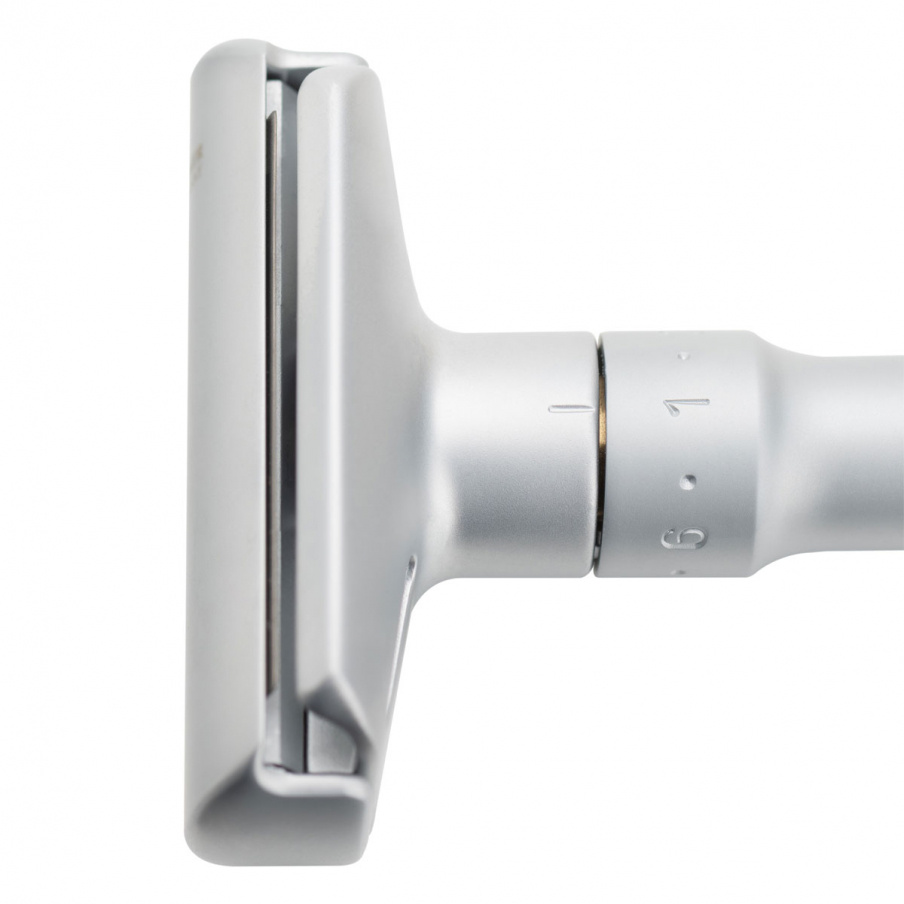 Futur 700 Matt Rakhyvel