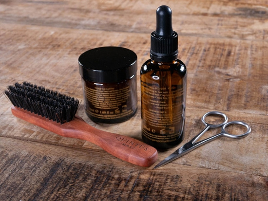 Beard Brush Pearwood With Handle - Wild Boar Bristles