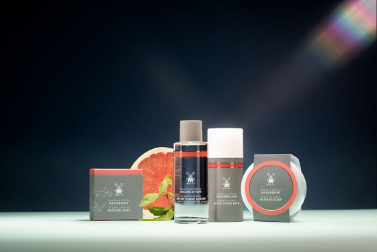 Skin Care Grapefruit And Mint Wodden Bowl With Shaving Soap